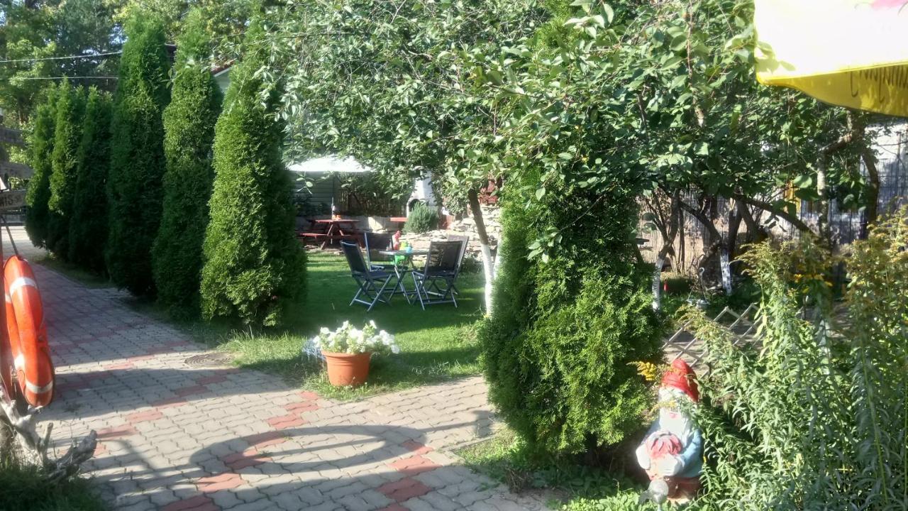Hotel Veagles Narva-Jõesuu Buitenkant foto